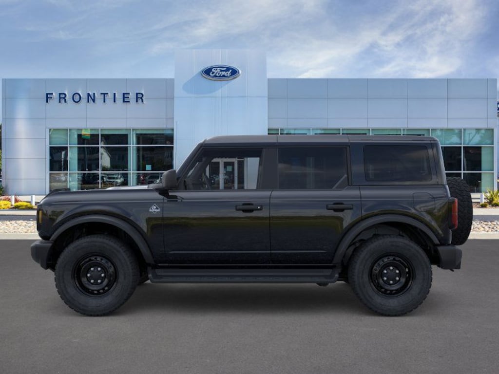 New 2026 Ford Bronco Outer Banks SUV