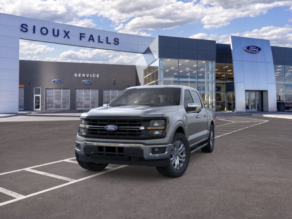 New 2026 Ford F-150 XLT Truck SuperCrew Cab