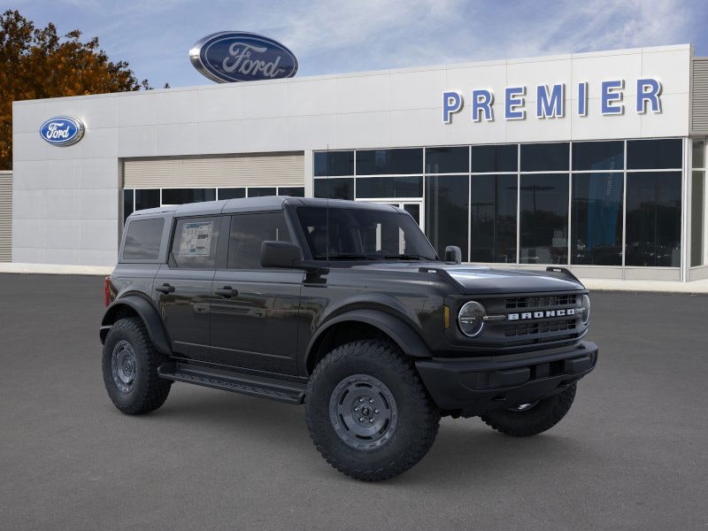 2025 Ford Bronco 4-Door Base