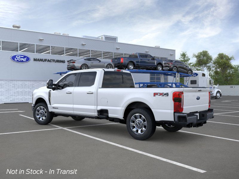2025 Ford F-350 Lariat photo 4
