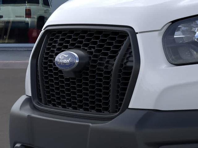Thumbnail: 2025 Ford Econoline - 38