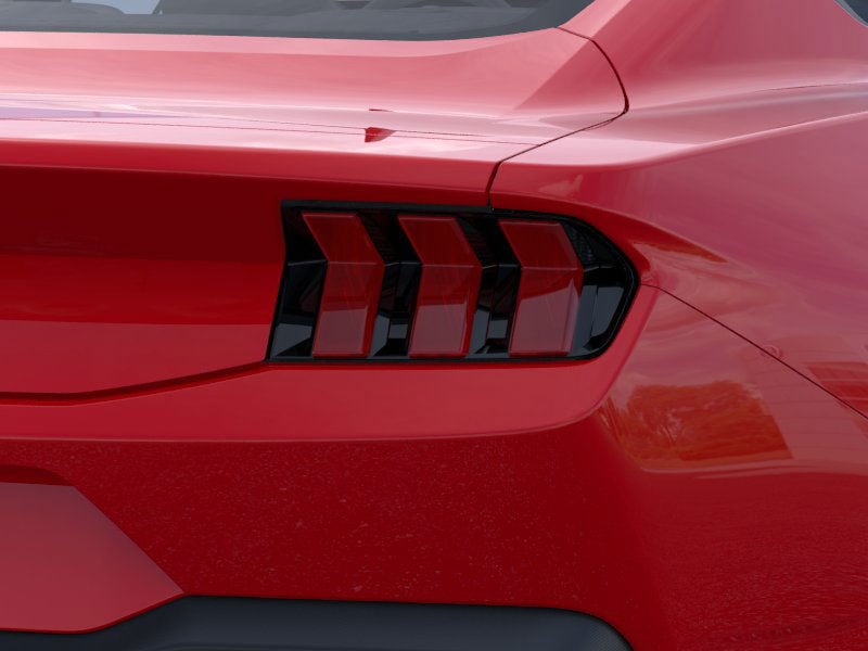 2025 Ford Mustang  21