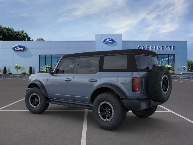 2024 Ford Bronco Outer Banks photo 3