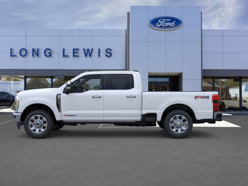 2025 Ford F-350 photo 3