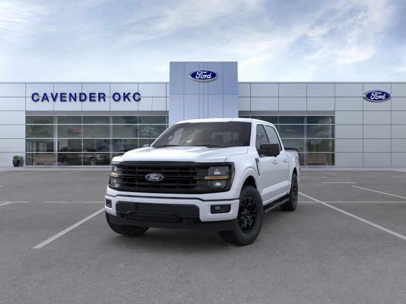 2025 Ford F-150 XLT photo 2