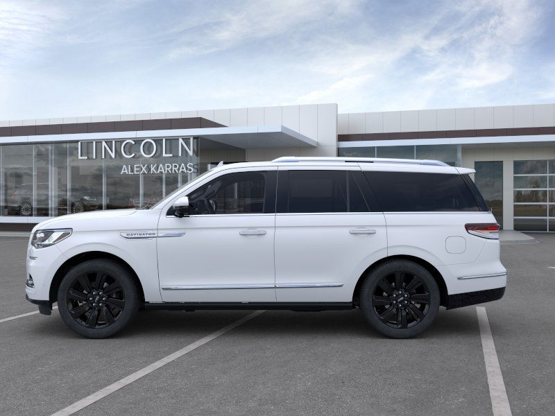 2024 Lincoln Navigator Reserve photo 3