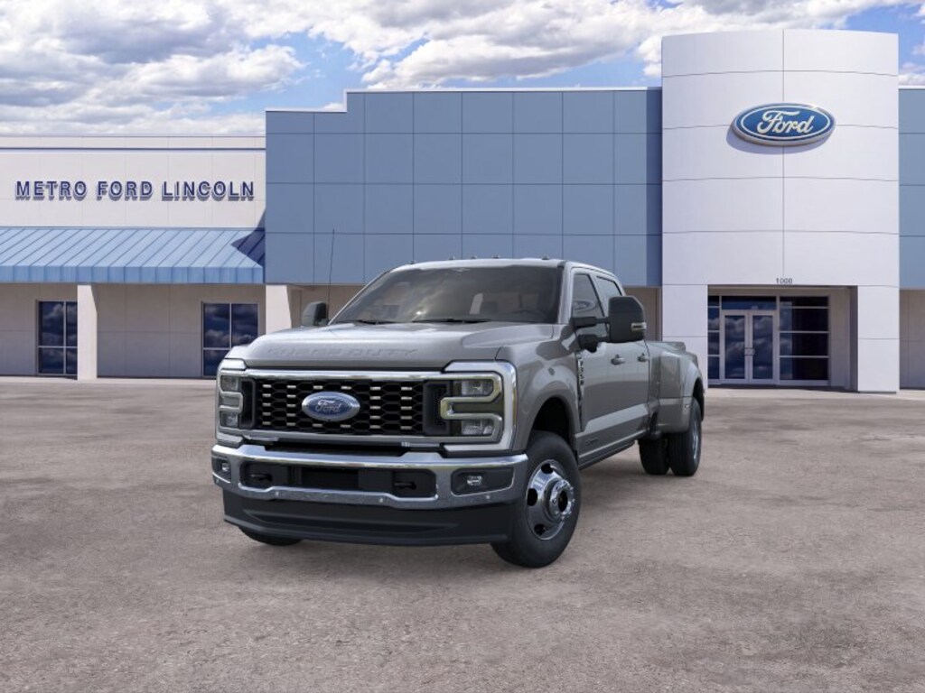 New 2026 Ford F-350 Lariat Crew Cab