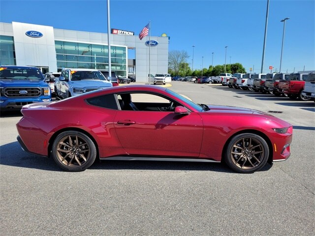 2025 Ford Mustang EcoBoost Premium Fastback - Photo 36