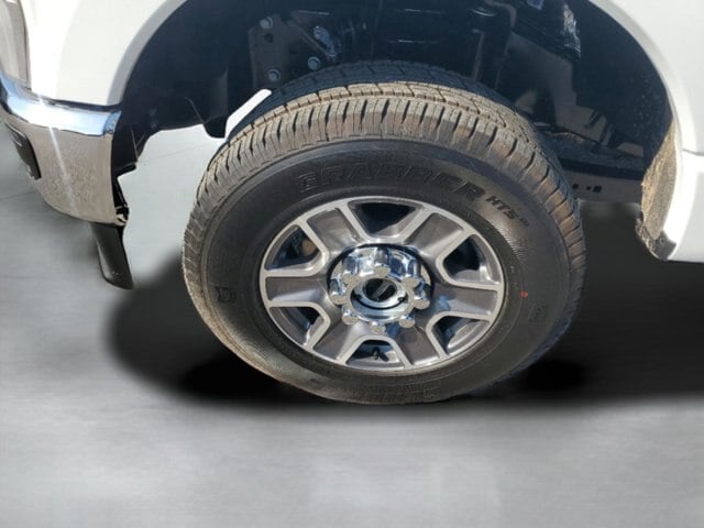 2025 Ford F-350 Super Duty XLT - Photo 52