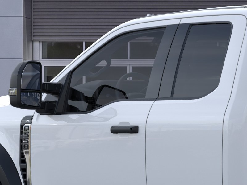 2025 Ford F-550 Super Duty Chassis Cab XL - Photo 45