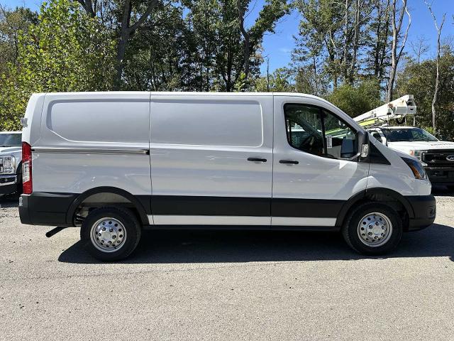 Thumbnail: 2025 Ford Transit Series - 32