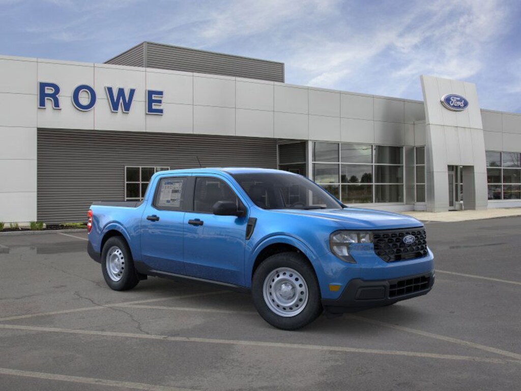 New 2025 Ford Maverick XL TRUCK