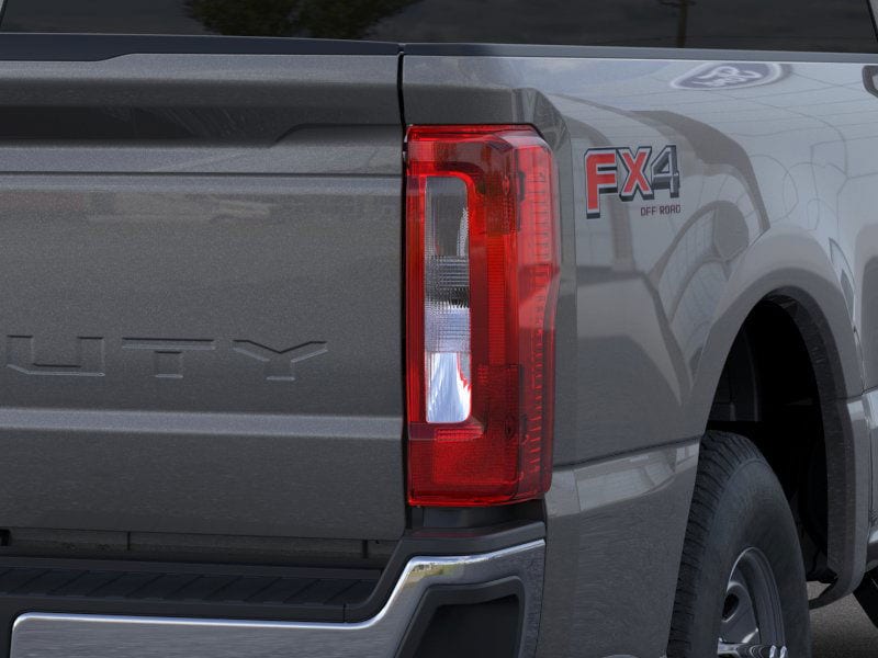 2025 Ford F-250 Super Duty XL - Photo 40