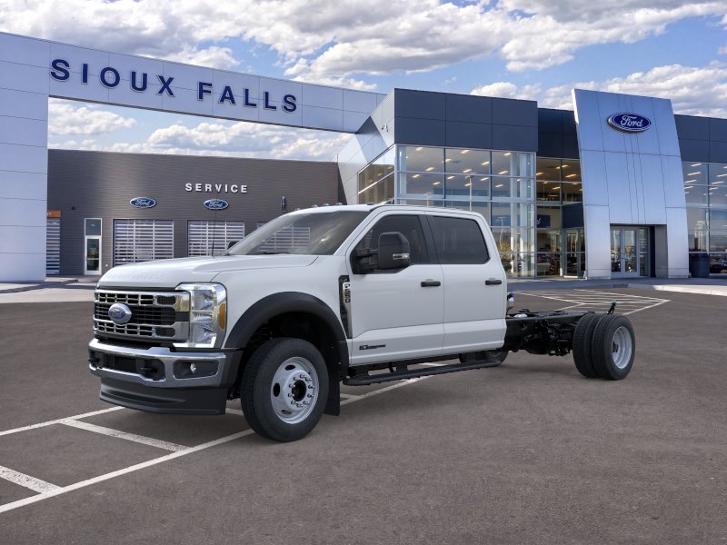 2026 Ford F-550 Super Duty Chassis Cab