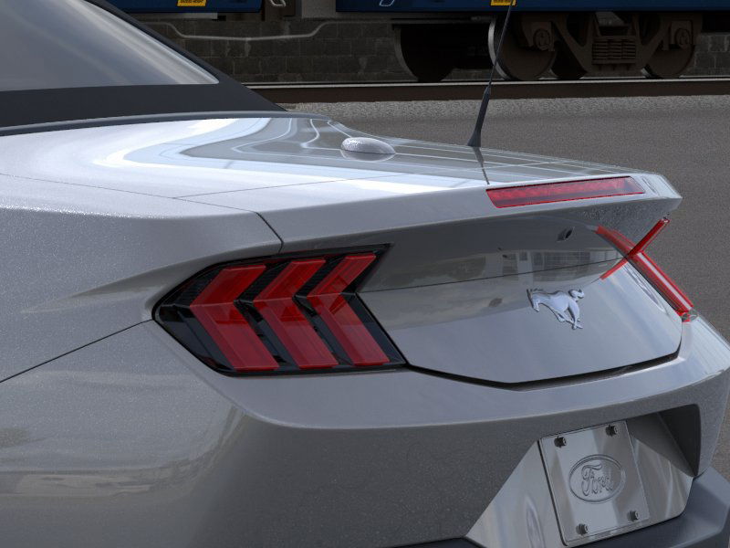2025 Ford Mustang  44