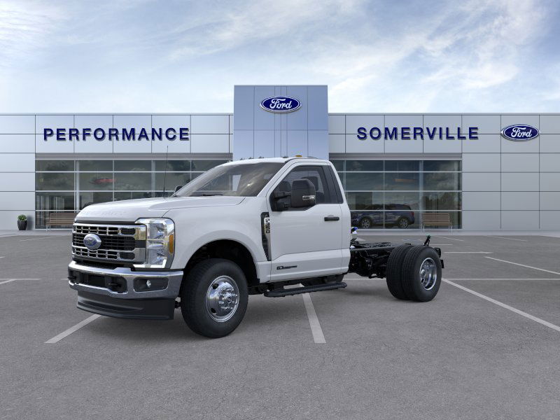 2026 Ford F-350 Super Duty Chassis Cab XL's photo