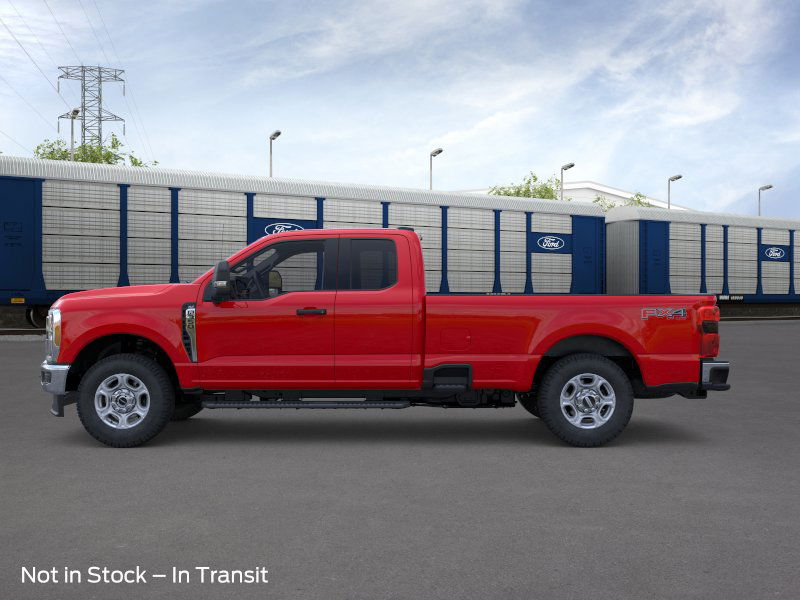 2026 Ford F-350 XLT photo 3