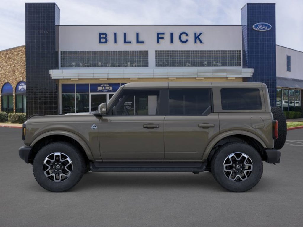 New 2025 Ford Bronco Outer Banks SUV