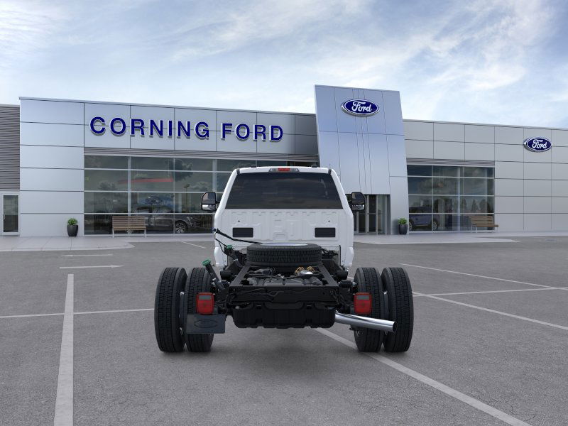 2025 Ford F-450 Super Duty Chassis Cab XL - Photo 15