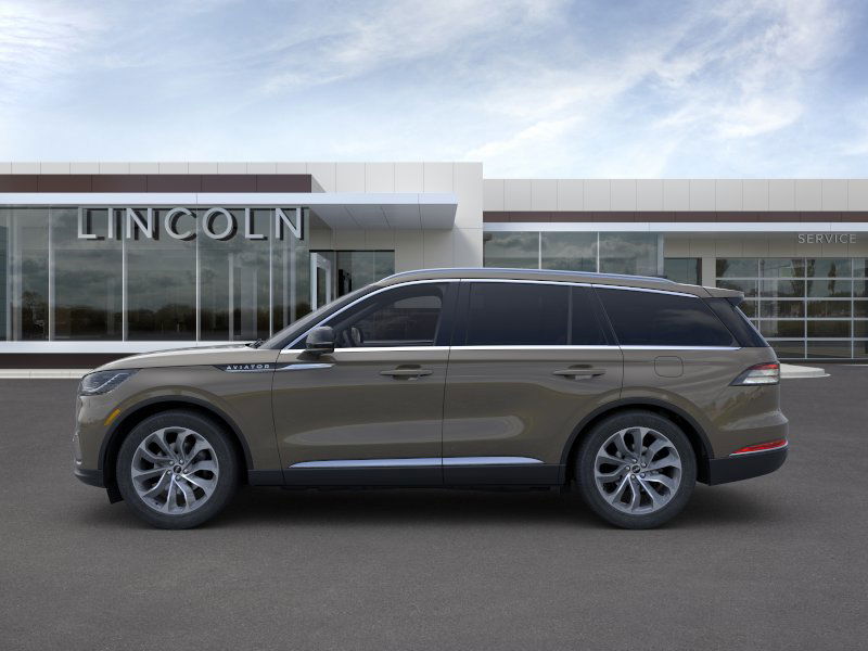 2025 Lincoln Aviator Reserve photo 2