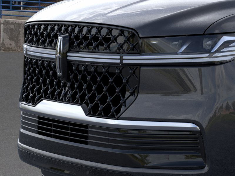 Thumbnail: 2026 Lincoln Navigator L - 47