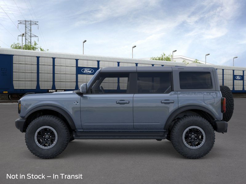 2025 Ford Bronco Outer Banks photo 4