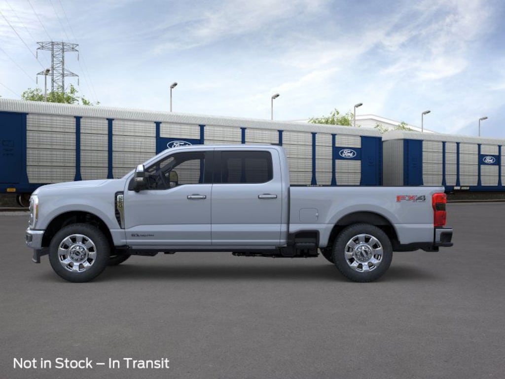 New 2026 Ford F-250 Super Duty Lariat 4x4 Lariat Crew Cab 6.8 ft. SB Pickup