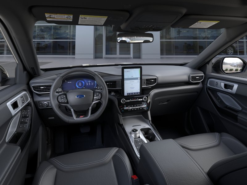 Thumbnail: 2023 Ford Explorer - 32