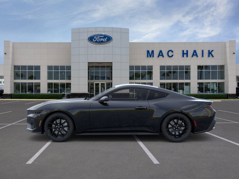 2025 Ford Mustang GT photo 3