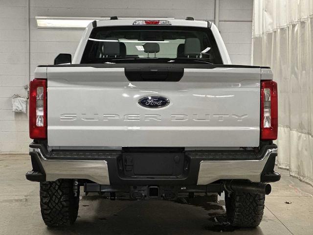 Thumbnail: 2026 Ford Econoline - 32