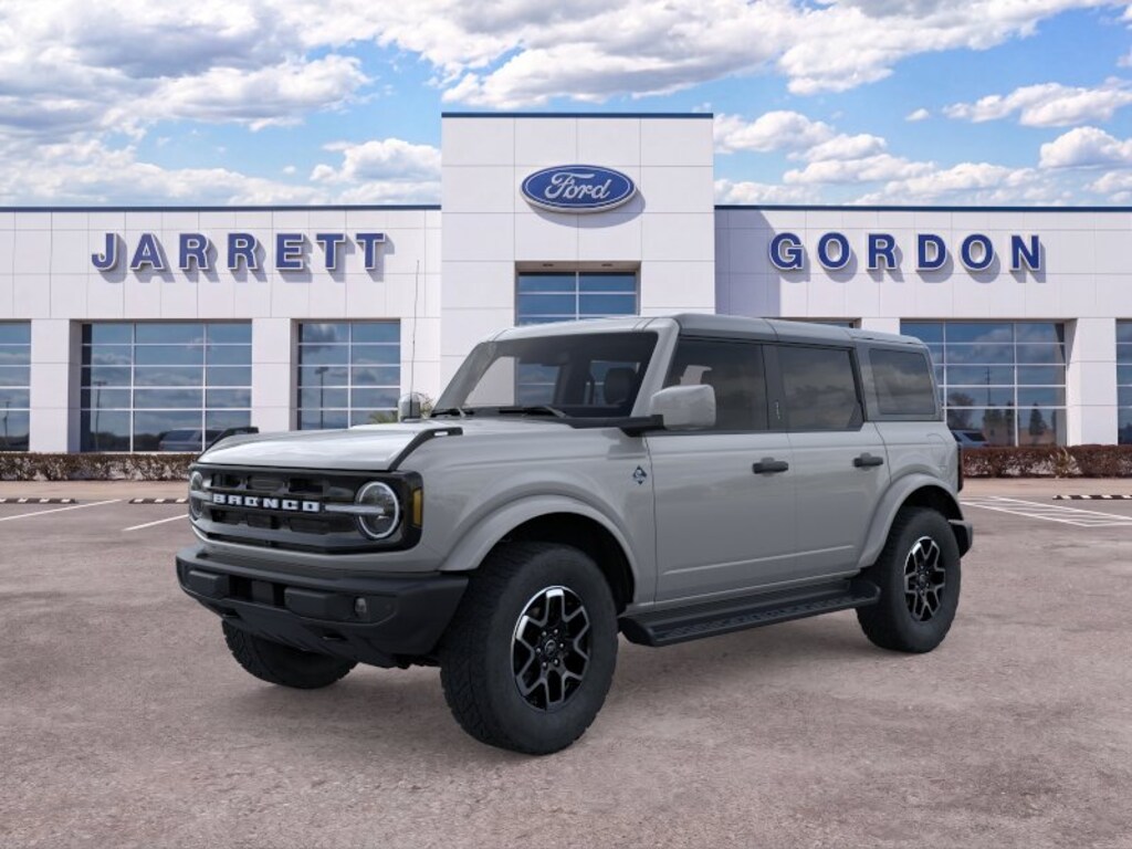 New 2026 Ford Bronco Outer Banks SUV