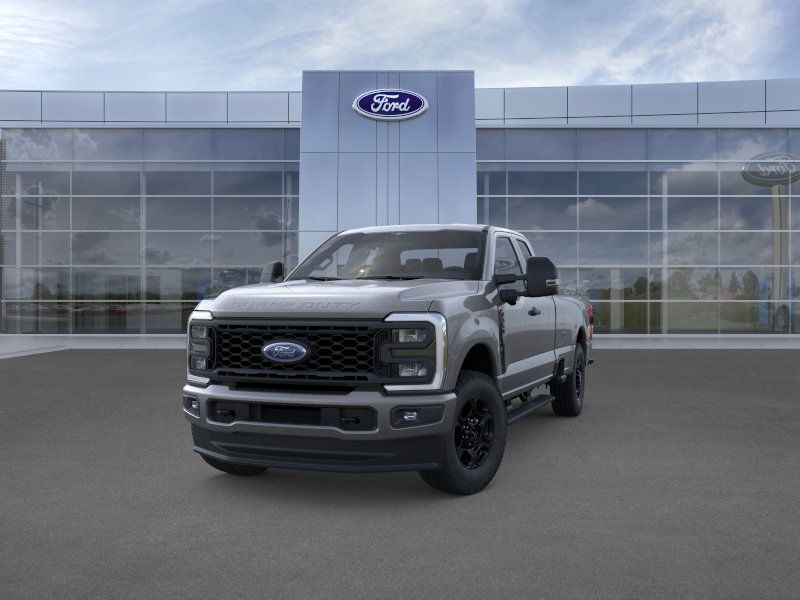 2025 Ford F-350 photo 2