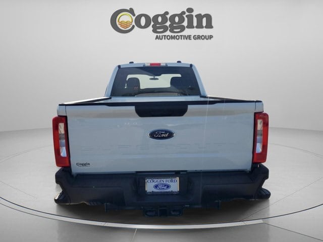 2025 Ford F-250 Super Duty XL - Photo 39