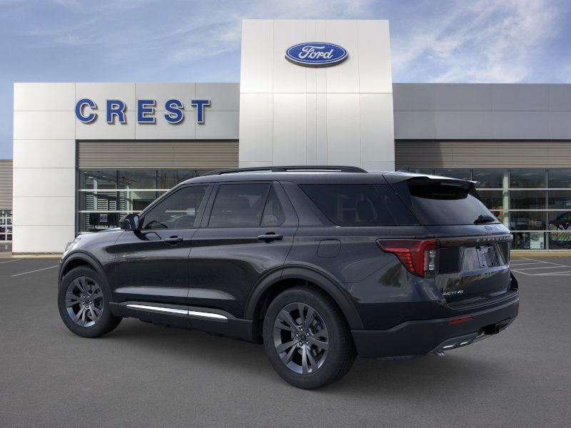 2025 Ford Explorer photo 3