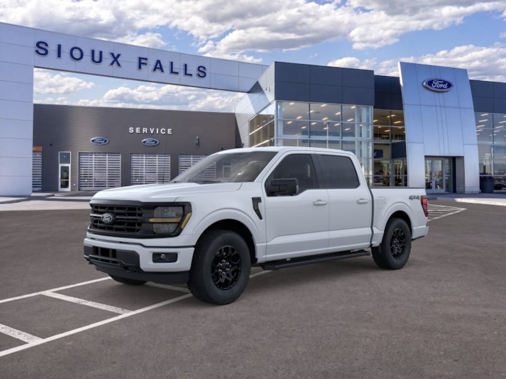 New 2026 Ford F-150 XLT Truck SuperCrew Cab