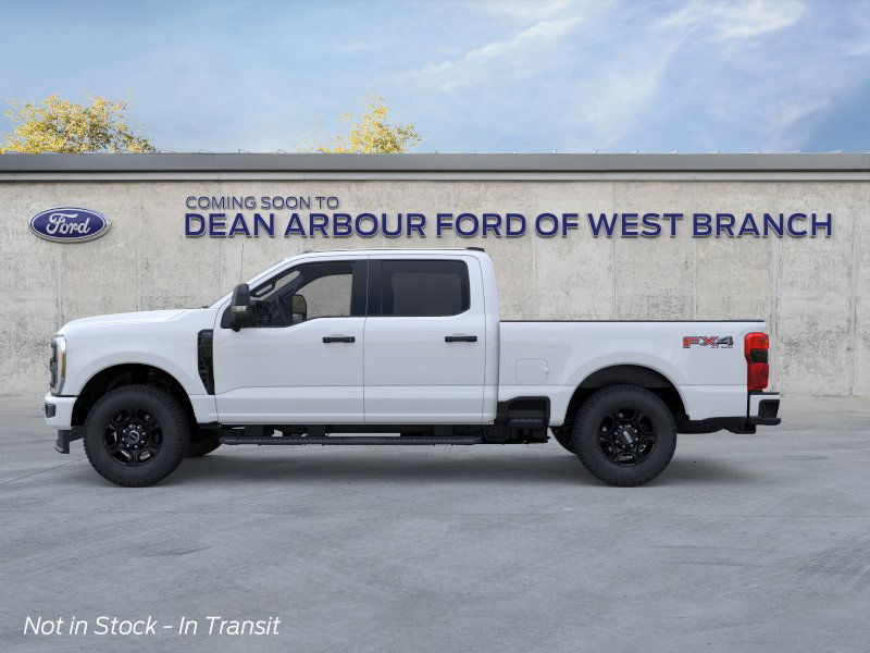 2025 Ford F-350 photo 2