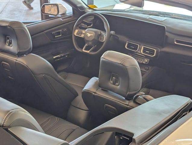 2025 Ford Mustang EcoBoost Premium Convertible - Photo 34