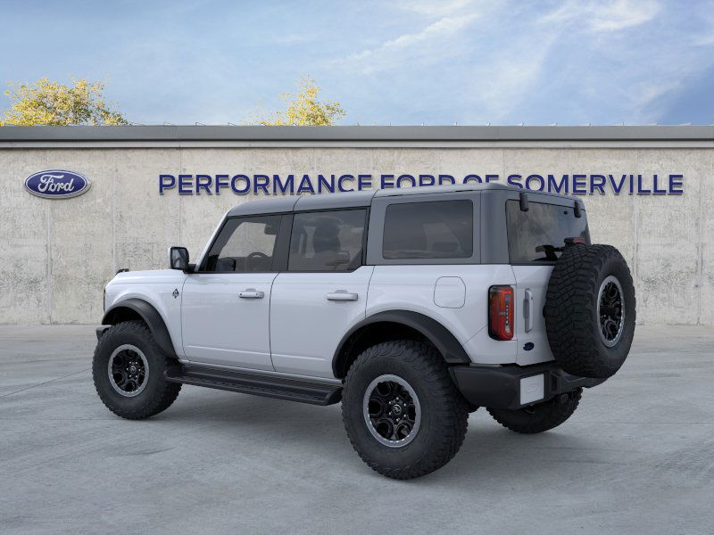 2025 Ford Bronco Outer Banks photo 4