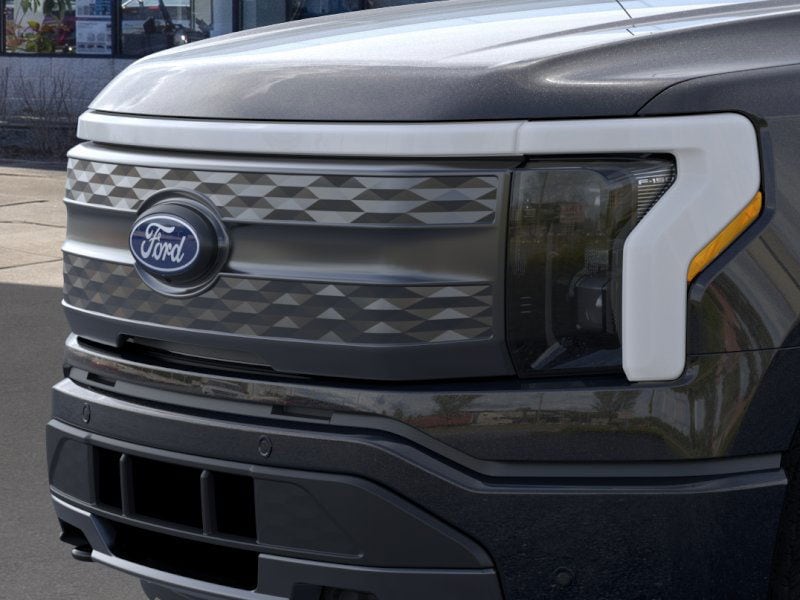 2025 Ford F-150 Lightning Lariat - Photo 17