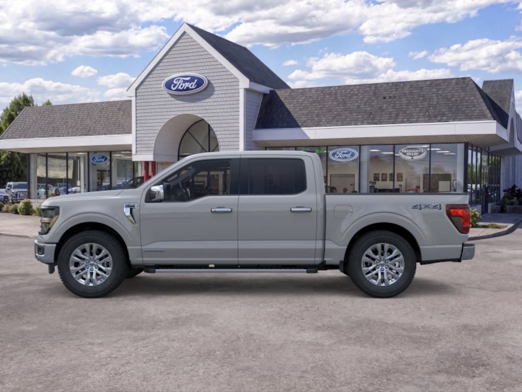 New 2026 Ford F-150 XLT TRUCK