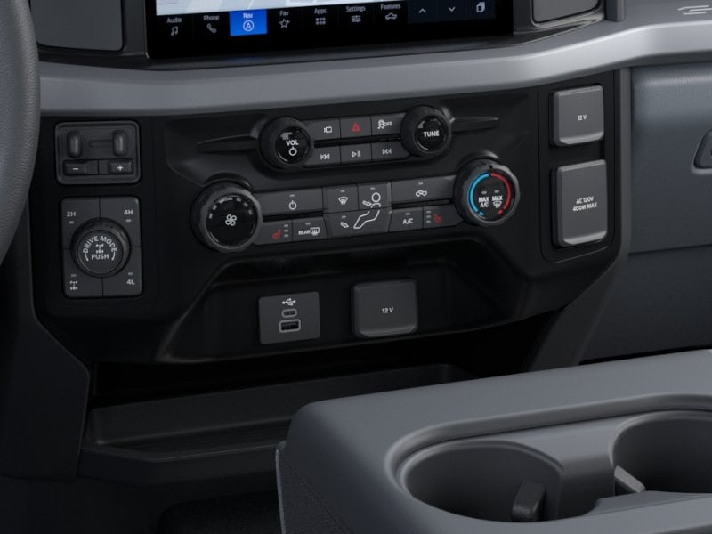 2026 Ford F-250 Super Duty XLT - Photo 15