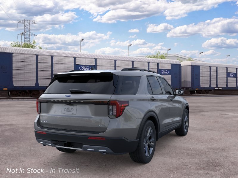 2026 Ford Explorer Active - Photo 8