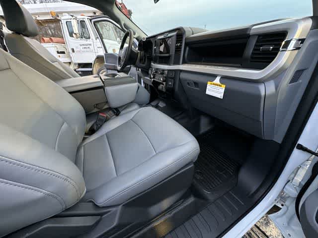 2026 Ford F-250 Super Duty XL - Photo 57