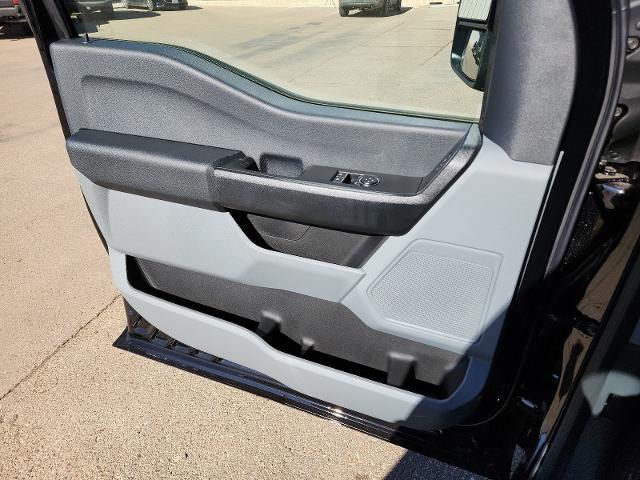 2025 Ford F-250 Super Duty XL - Photo 53