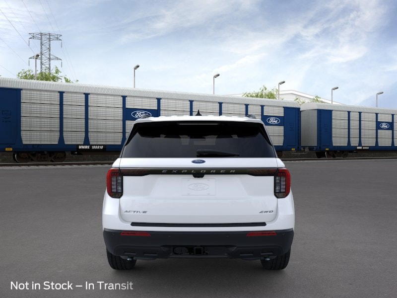 Thumbnail: 2026 Ford Explorer - 5