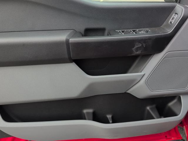 2025 Ford F-350 Super Duty Chassis Cab XL - Photo 50