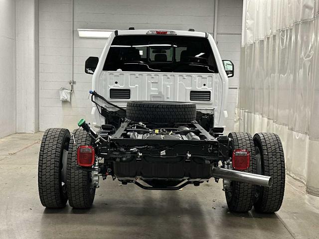 Thumbnail: 2026 Ford Econoline - 32