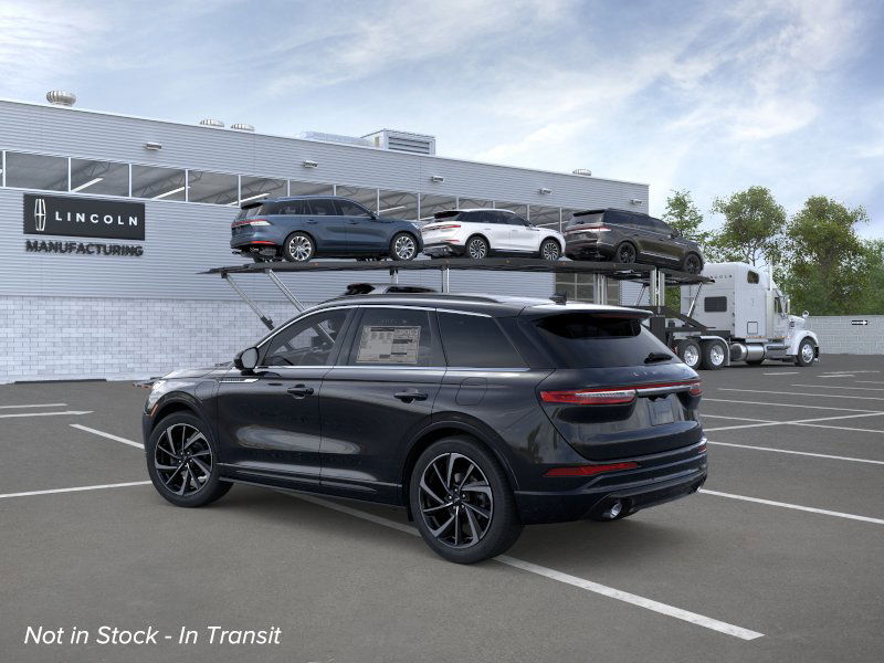 2026 Lincoln Corsair Grand Touring photo 4