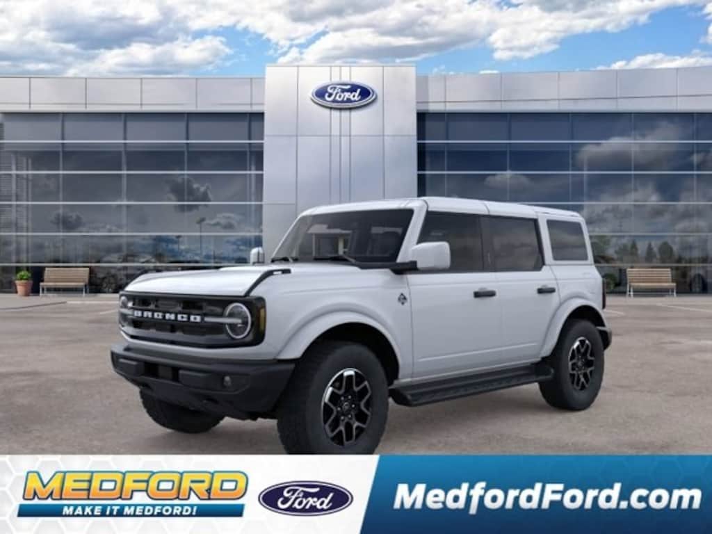 New 2026 Ford Bronco Outer Banks SUV