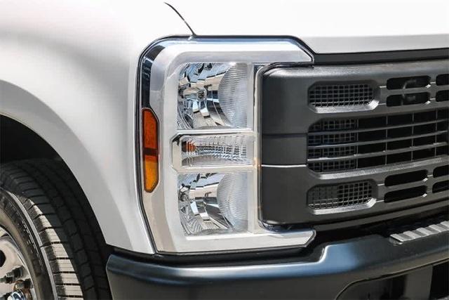 Thumbnail: 2024 Ford F-250 - 28